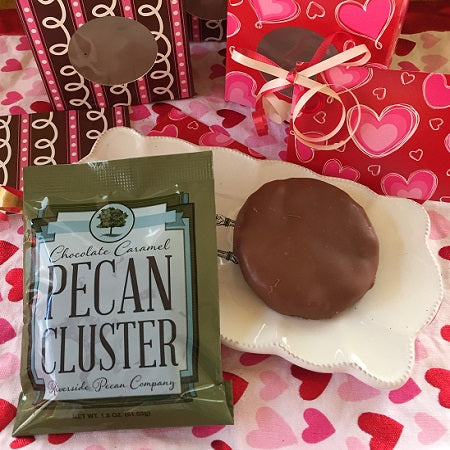 Valentine's Day Cluster Pouch
